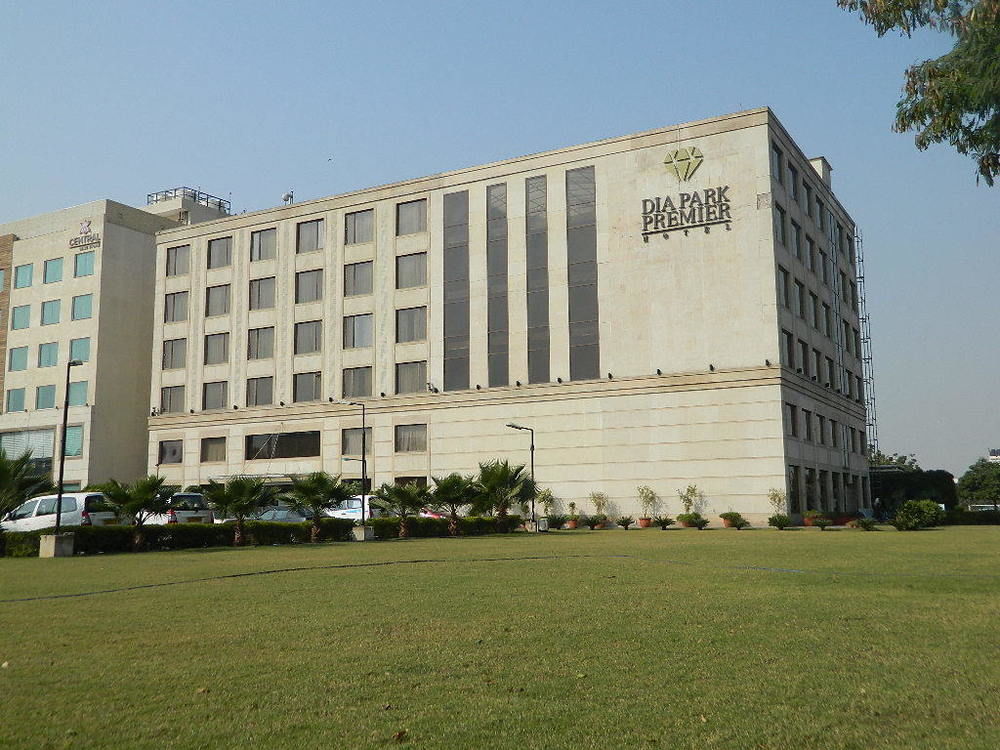 Dia Park Premier Hotel Gurgaon Exterior foto
