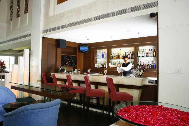 Dia Park Premier Hotel Gurgaon Exterior foto