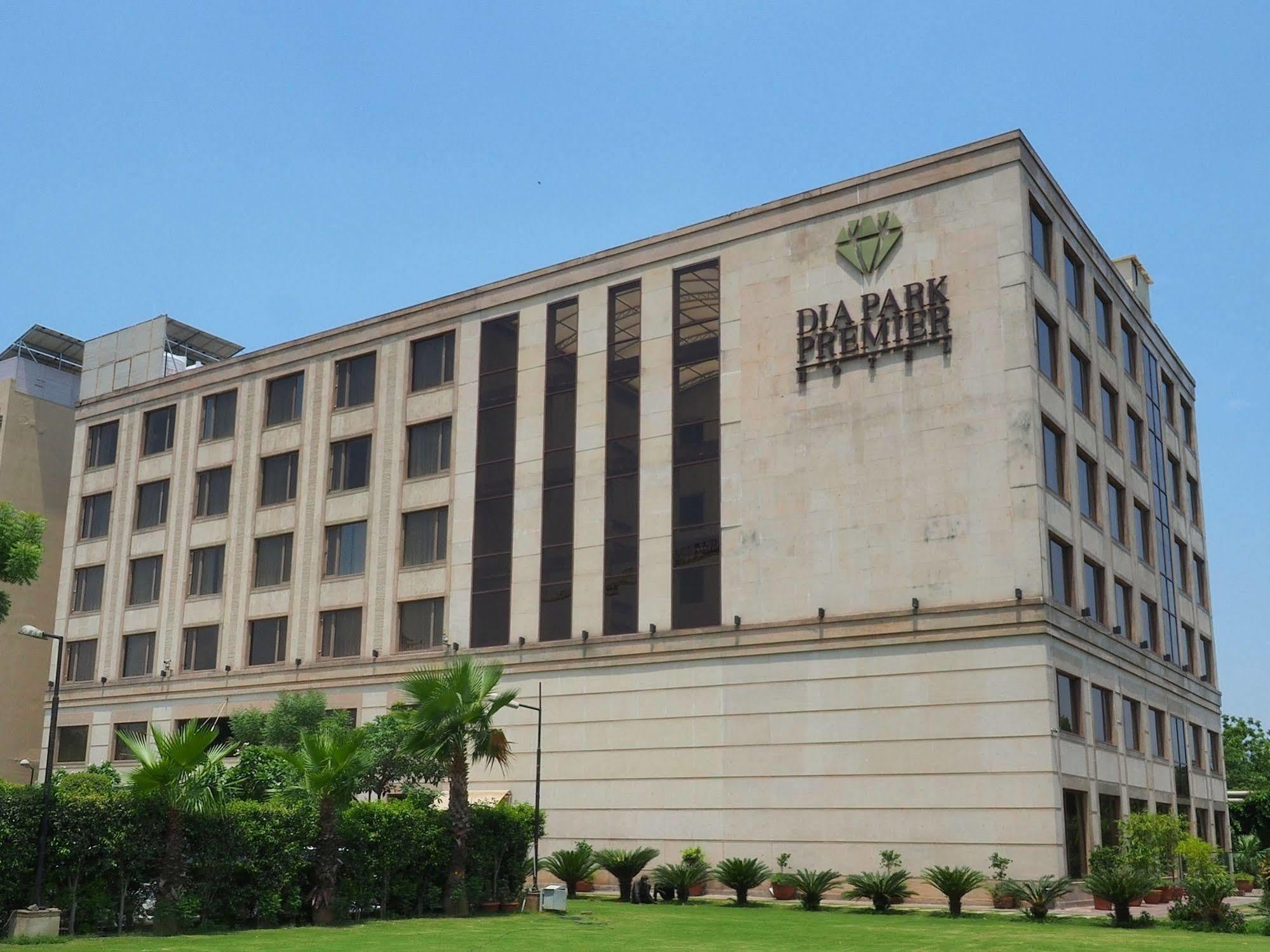 Dia Park Premier Hotel Gurgaon Exterior foto